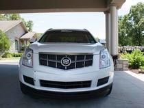 Front view of used Cadillac SRX in Springfield MO